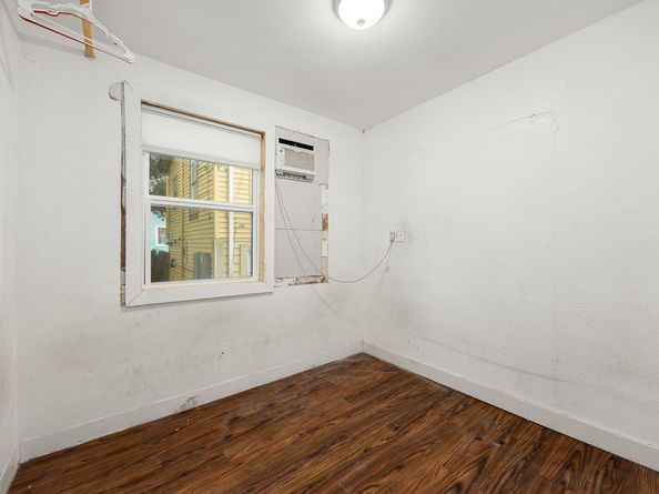 146 Milby Street, Houston TX 77003