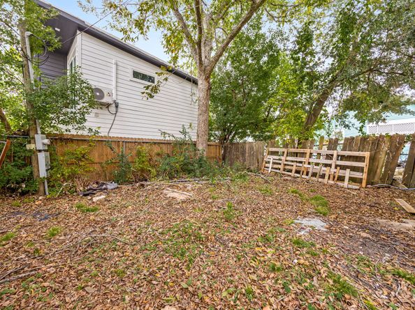 146 Milby Street, Houston TX 77003