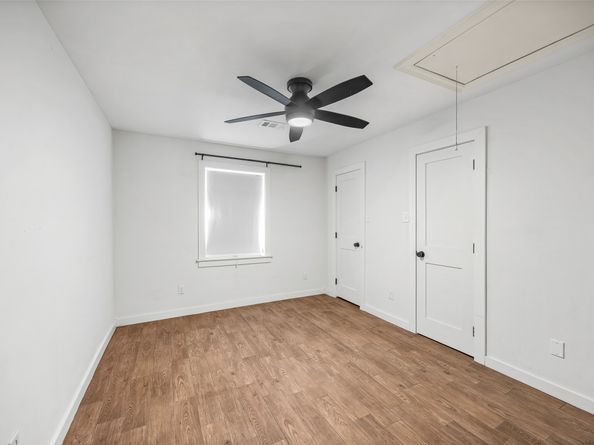 9715 Greenwillow Street, Houston TX 77096