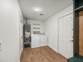 9715 Greenwillow Street, Houston TX 77096