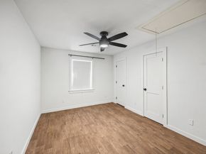 9715 Greenwillow Street, Houston TX 77096