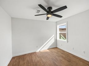 9715 Greenwillow Street, Houston TX 77096