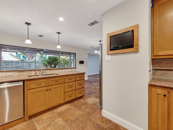 13106 Ivyside Drive, Houston TX 77077