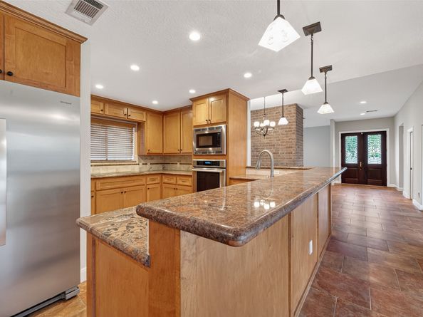 13106 Ivyside Drive, Houston TX 77077