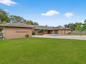 13106 Ivyside Drive, Houston TX 77077