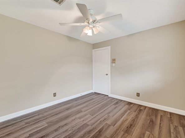 13106 Ivyside Drive, Houston TX 77077