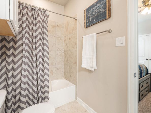 5711 Greenwood colony Court, Houston TX 77059