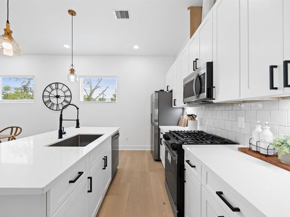 5814 Highland Sky Lane, Houston TX 77091