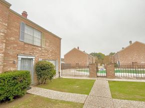 4166 Belle Park Drive 4166, Houston TX 77072