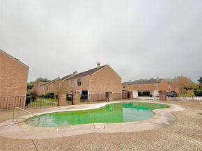 4166 Belle Park Drive 4166, Houston TX 77072