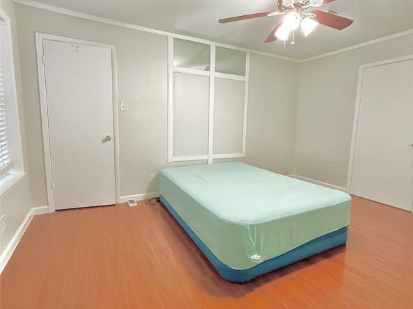 4166 Belle Park Drive 4166, Houston TX 77072