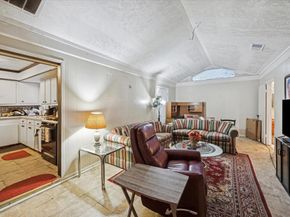 230 Hyta Street, Houston TX 77018