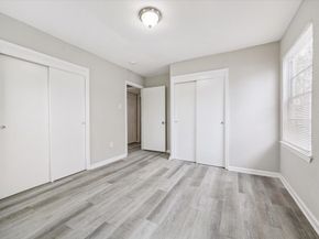 5835 Kenilwood Drive, Houston TX 77033