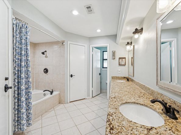 5915 Pinewilde Drive, Houston TX 77066