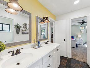 5915 Pinewilde Drive, Houston TX 77066