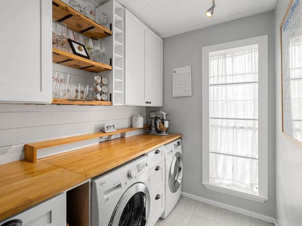 12550 Whittington Drive 811, Houston TX 77077