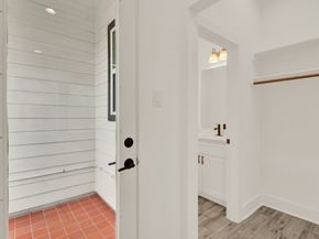 6635 Tc Jester Boulevard A, Houston TX 77007