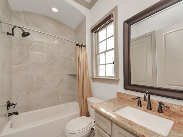 314 W Clay Street, Houston TX 77019