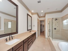 314 W Clay Street, Houston TX 77019