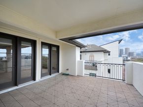 314 W Clay Street, Houston TX 77019