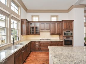 314 W Clay Street, Houston TX 77019