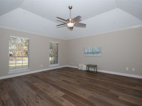 15510 Park Estates Lane, Houston TX 77062