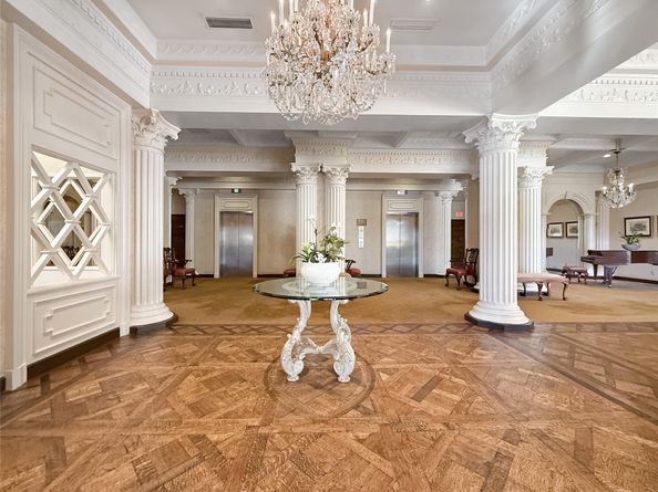 6335 W Northwest Highway 1815, Dallas TX 75225