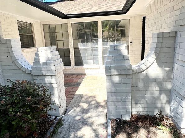 2719 Tinechester Drive, Houston TX 77339