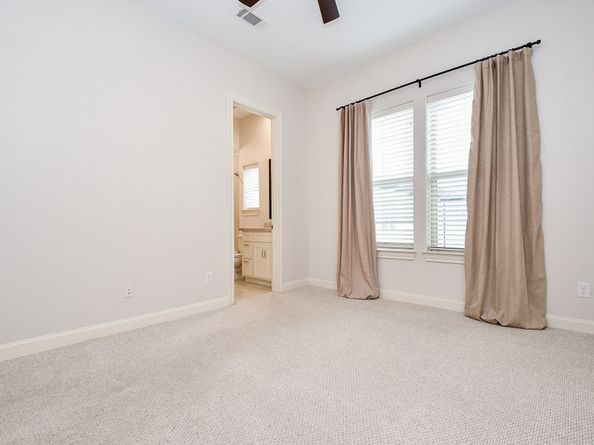 709 Delano Street, Houston TX 77003