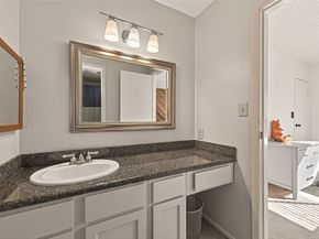 6201 Beverlyhill Street 1, Houston TX 77057