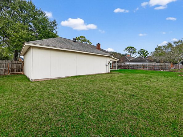 4019 Saint Michaels Court, Sugar Land TX 77479