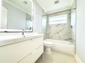 1415 Mapleton Drive, Houston TX 77043