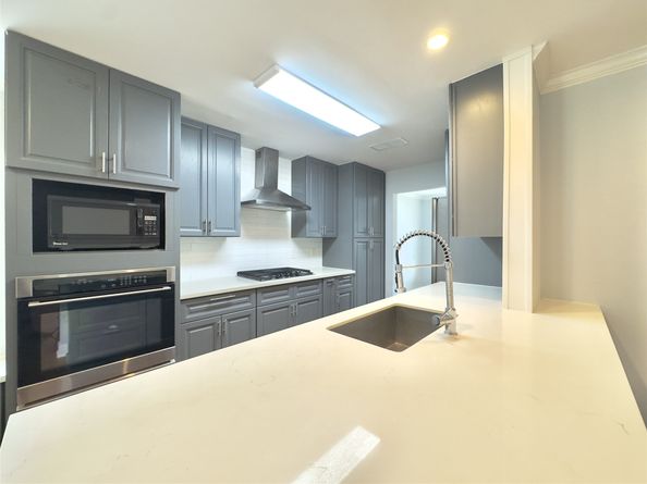 1415 Mapleton Drive, Houston TX 77043