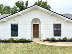 1415 Mapleton Drive, Houston TX 77043