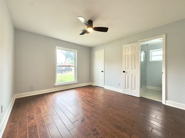 1415 Mapleton Drive, Houston TX 77043