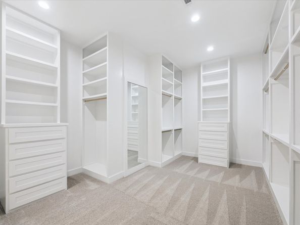 1201 Confederate Road, Houston TX 77055