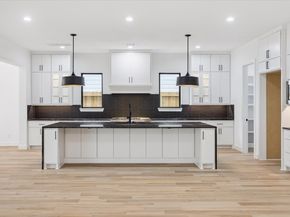 1201 Confederate Road, Houston TX 77055