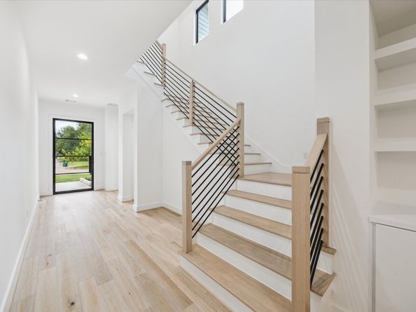 1201 Confederate Road, Houston TX 77055