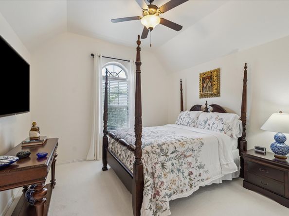 135 Lindenberry Circle, Spring TX 77389