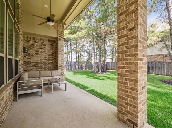 135 Lindenberry Circle, Spring TX 77389