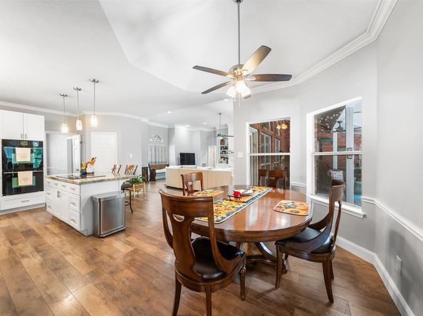 1523 Lofty Maple Trail Trail, Kingwood TX 77345