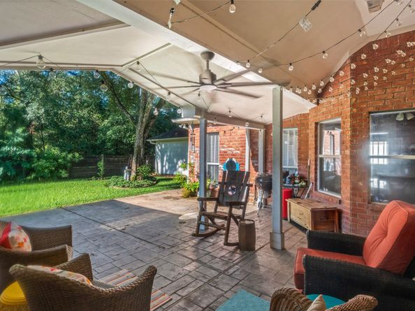 1523 Lofty Maple Trail Trail, Kingwood TX 77345