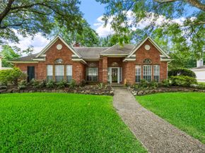 1523 Lofty Maple Trail Trail, Kingwood TX 77345