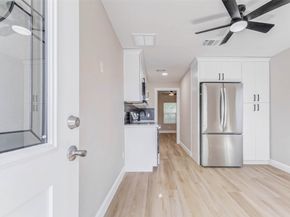 1054 Dewalt Street, Houston TX 77088