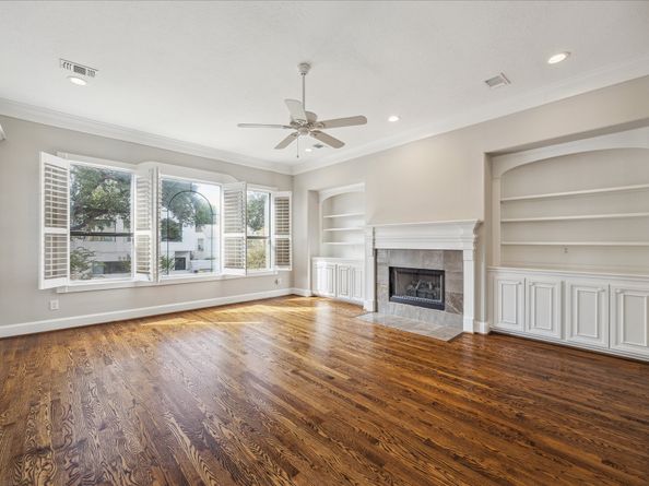 2817 Newman Street, Houston TX 77098