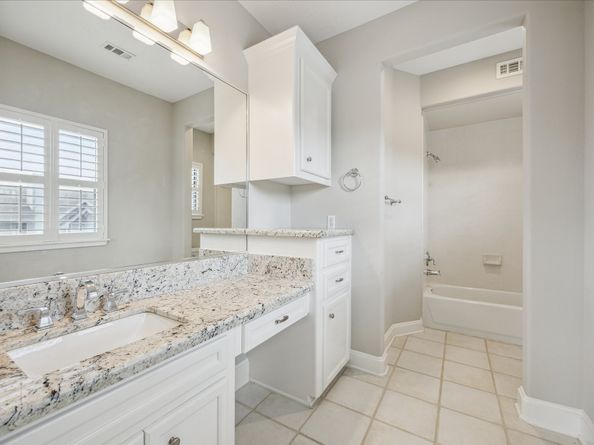 2817 Newman Street, Houston TX 77098