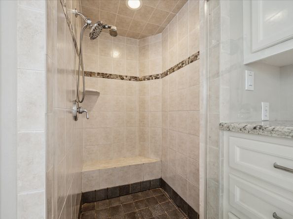 2817 Newman Street, Houston TX 77098