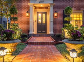 2019 Bissonnet Street, Houston TX 77005