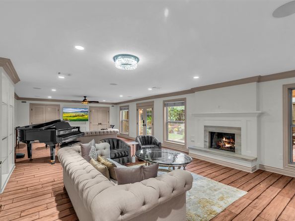 2019 Bissonnet Street, Houston TX 77005