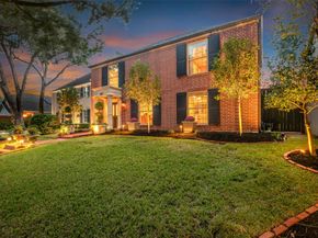 2019 Bissonnet Street, Houston TX 77005